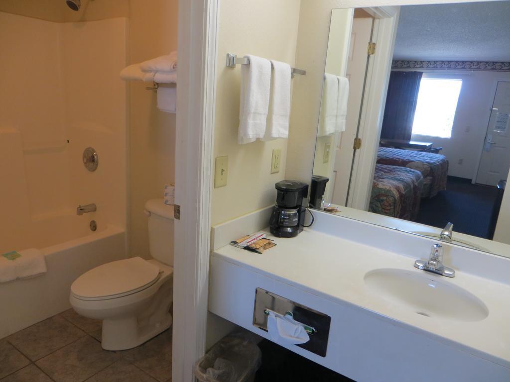 Clairmont Inn Jasper Habitación foto